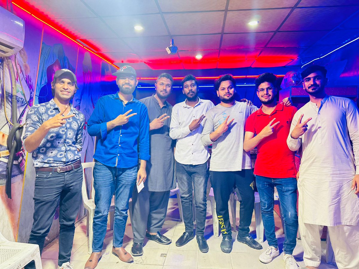 bearmasterggg's tweet photo. Yesterday playing tekken tournament reached top 7  Position 
everyone playing beast level specially Ahmad Gamer And Dawood Sikandar
Congratulations @Ahmadusman526 
And Keep it up @DawoodSikandar 
and very well Game by @Tk_AliHaider and this tournament best dragnove @faiizei https://t.co/NFWN4g91O2