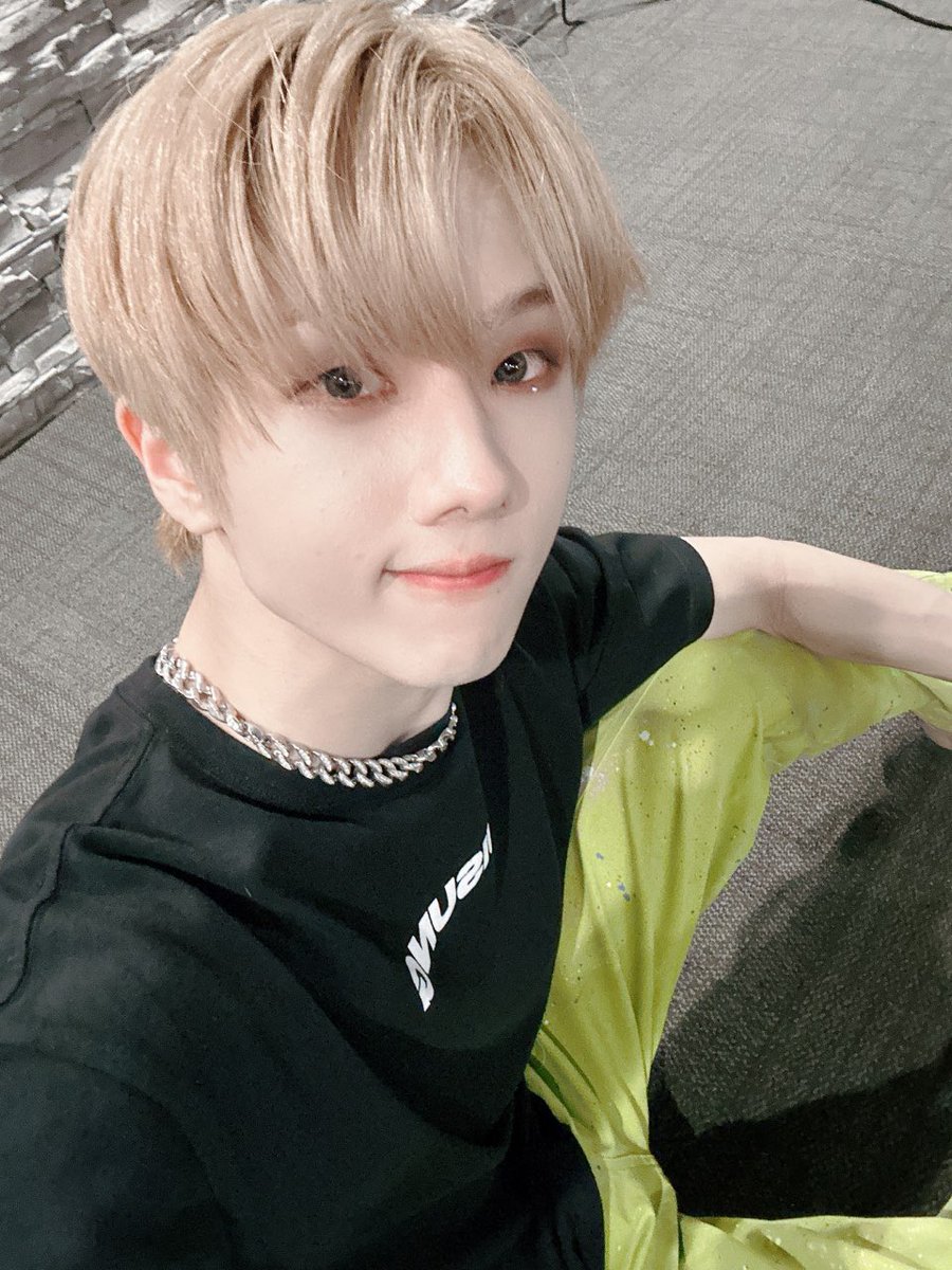 หม่าม๊าน้องจิตอง 웅 tweet media