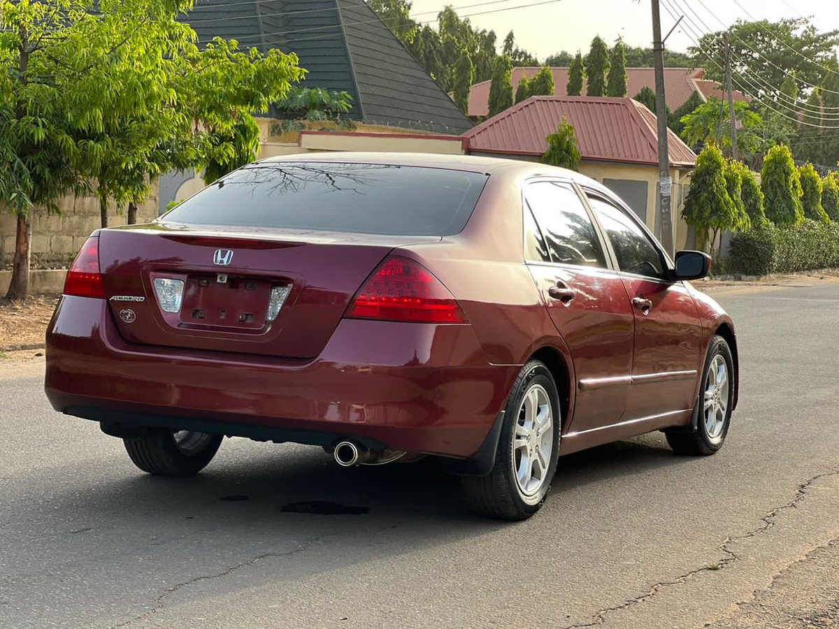 KajuruMotors's tweet photo. NEATLY USED HONDA ACCORD D.C
YEAR: 2006
DUTY✔️
PRICE: 2.7M
LOCATION: KADUNA🇳🇬

Kindly retweet please🙏🏽 https://t.co/M2KIiFd7Ww
