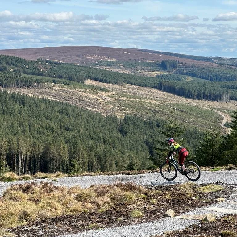 RCinnsealach's tweet photo. 44 km and almost 1000 m of climb yesterday.  I'm tired today!A long day on the bike yesterday.  44km and almost 1000 km of climb. #heightofeverestonmtbforcapuchininapril https://t.co/ZfrQ7m6GW6