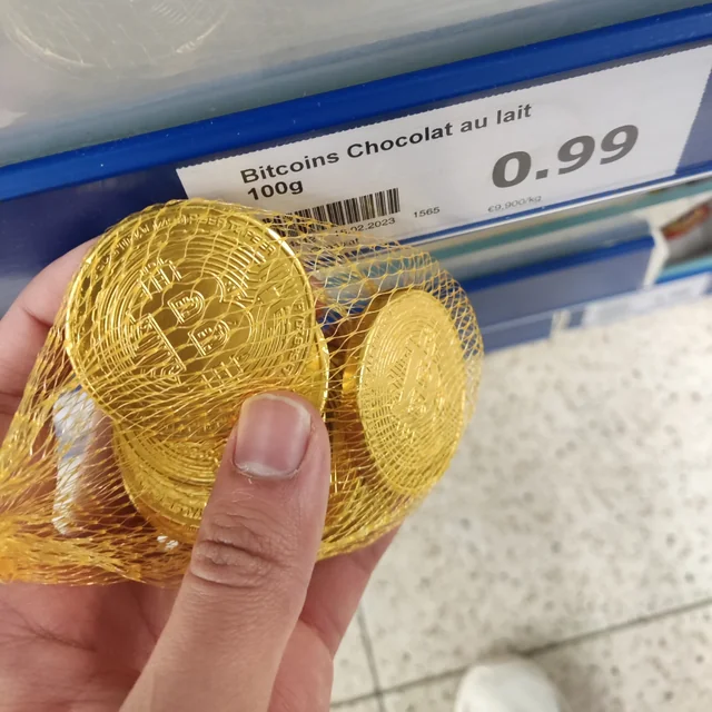 MEXC's tweet photo. Finally, I have my own #Bitcoin! https://t.co/3WzIbDo0ol