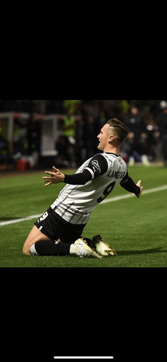 The best transfer of the season hands down. Absolute bargain! Cheaper than <a href="/AldiUK/">Aldi Stores UK</a> . . I told people this kid was going higher he deserves everything he gets!! <a href="/Official_NCFC/">Notts County FC</a> <a href="/maccalangstaff/">Macaulay Langstaff</a>
