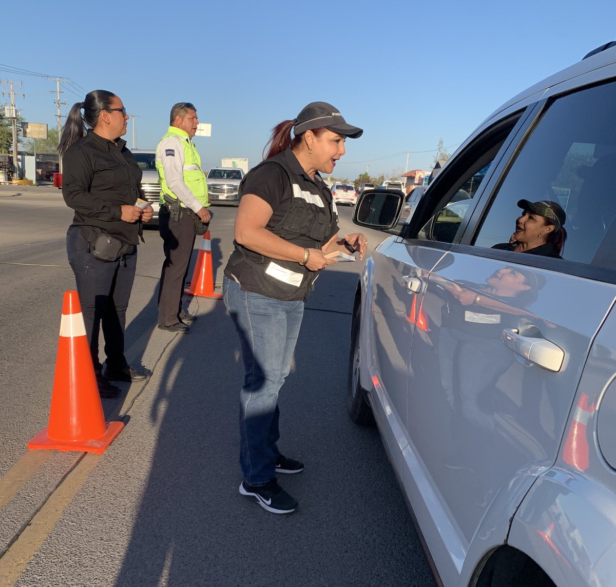 ZulmaGal's tweet photo. #VamosRespetando para tener unas #VacacionesSeguras.
¡Te queremos de regreso!
#SemanaSanta2023
#VolanteoPorTuSeguridad
#TuRegidoraEnContactoDirecto https://t.co/2Ut20qbS2L
