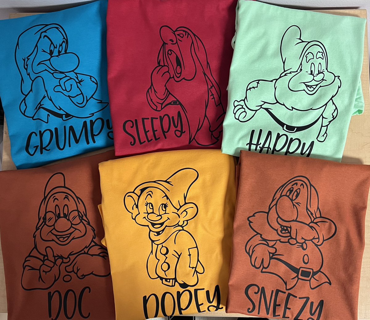 LogansLocker's tweet image. Teachers Vibe 2023 Do we hear a Cruise? ⚓️🛳❤️❤️❤️ Do I Hear a Cruise?👉🏾On SALE NOW Hands on deck!! “ cruise on ” Family !!! 🥰😍😘

#disneyland  #disneyworld   #DisneyPlus #disneylife #adventure #DisneyCruise #cruise  #starwars #disneyfan #disneyparks #etsy #Amazon #Easter2023