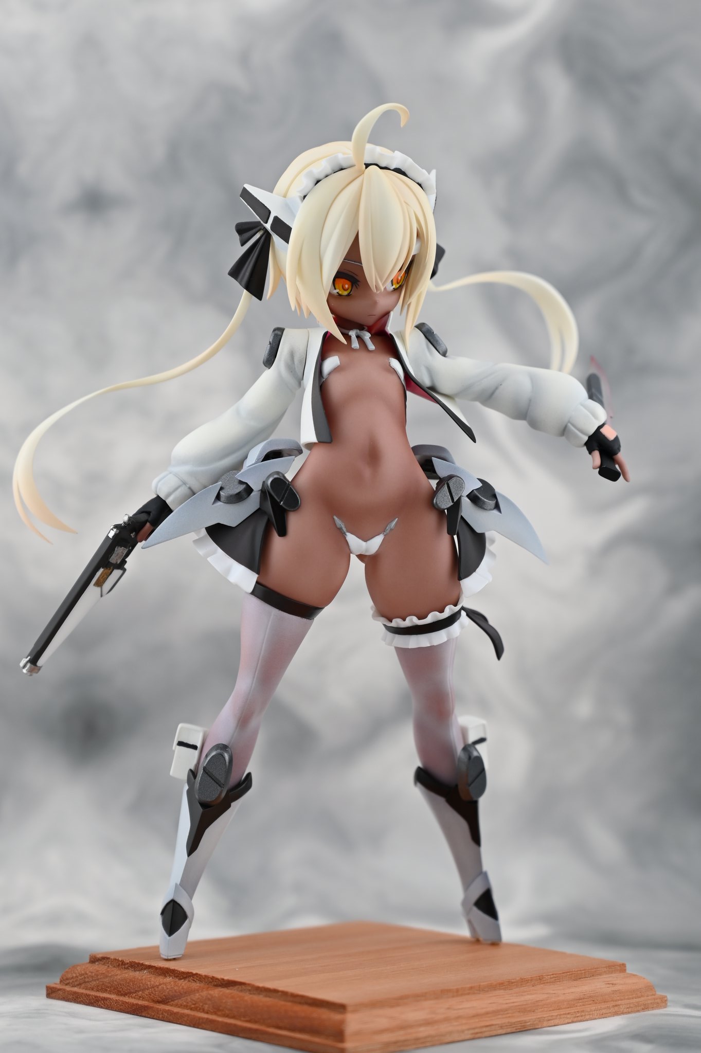 完成品 「メイドちゃんv2」 ぱっとん かるかん ガレージキット