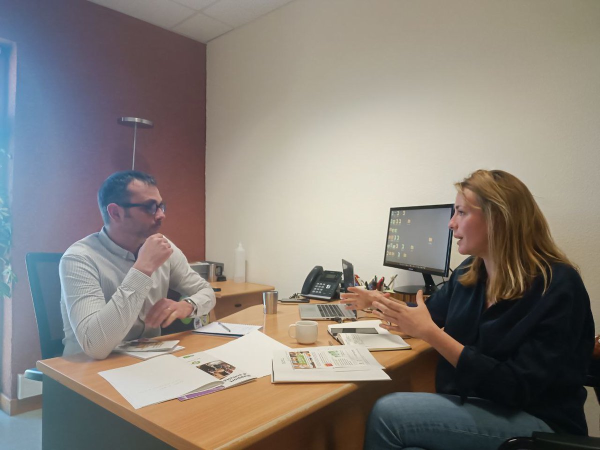 MariePochon's tweet photo. Rencontre avec #ClusterBio AURA à Valence📍
La filière #bio est en crise, du fait de gouvernants qui ont baissé les bras. 0%TVA sur les produits bio, tenue des objectifs dans la restauration collective.. Face à l'inflation, chacun-e devrait avoir le droit de bien manger ! https://t.co/iwqDBa64B9