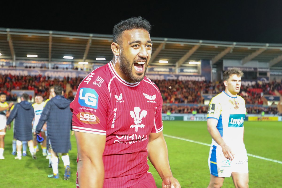 scarlets_rugby's tweet photo. Bore da!

Some night 👊

#SCAvASM #ChallengeCupRugby #YmaOHyd https://t.co/vqNMyQpNeL