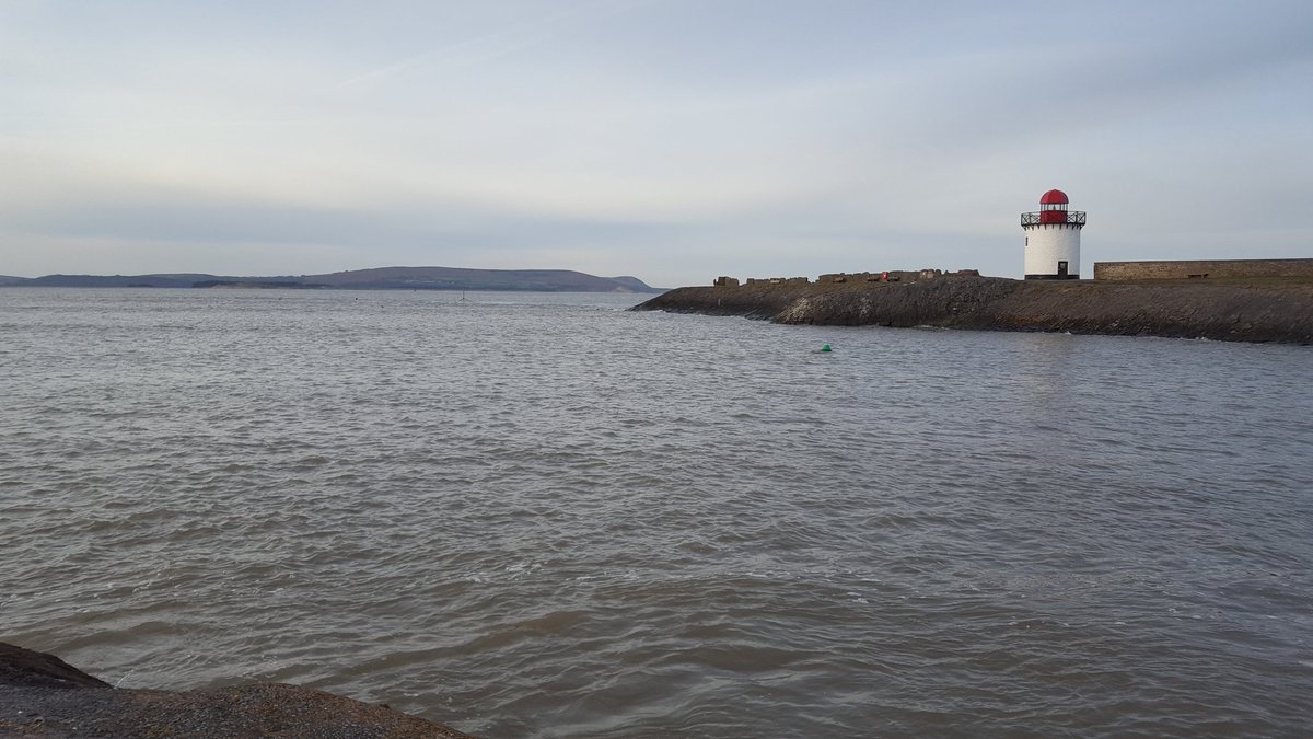darrylevz's tweet photo. Burry Port. https://t.co/QtJYfXIvXH
