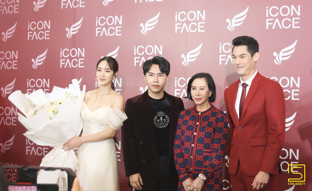 STARSOCIETY_TH's tweet photo. #TheiConGroup เปิดตัวบอสสาวคนใหม่
#มินพีชญา พร้อมเปิดตัวผลิตภัณฑ์ใหม่ 'ไอคอน เฟส ไอเซรั่ม (iCON FACE iSERUM) เซรั่มหน้ากระจก' ในงาน #ICONNEXT
#iconfaceiserum https://t.co/h8bvYoPhEB
