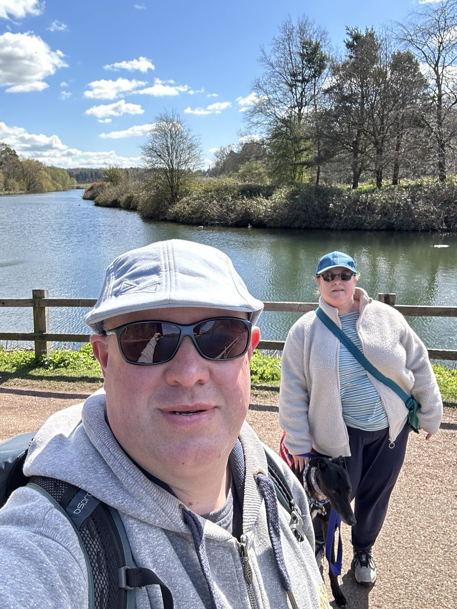 dpodman14's tweet photo. Spent a lovely day yesterday @NTClumberPark . Sun walk and ice cream ! #GoodDay #SunnySpring https://t.co/H0VgqjoOMh
