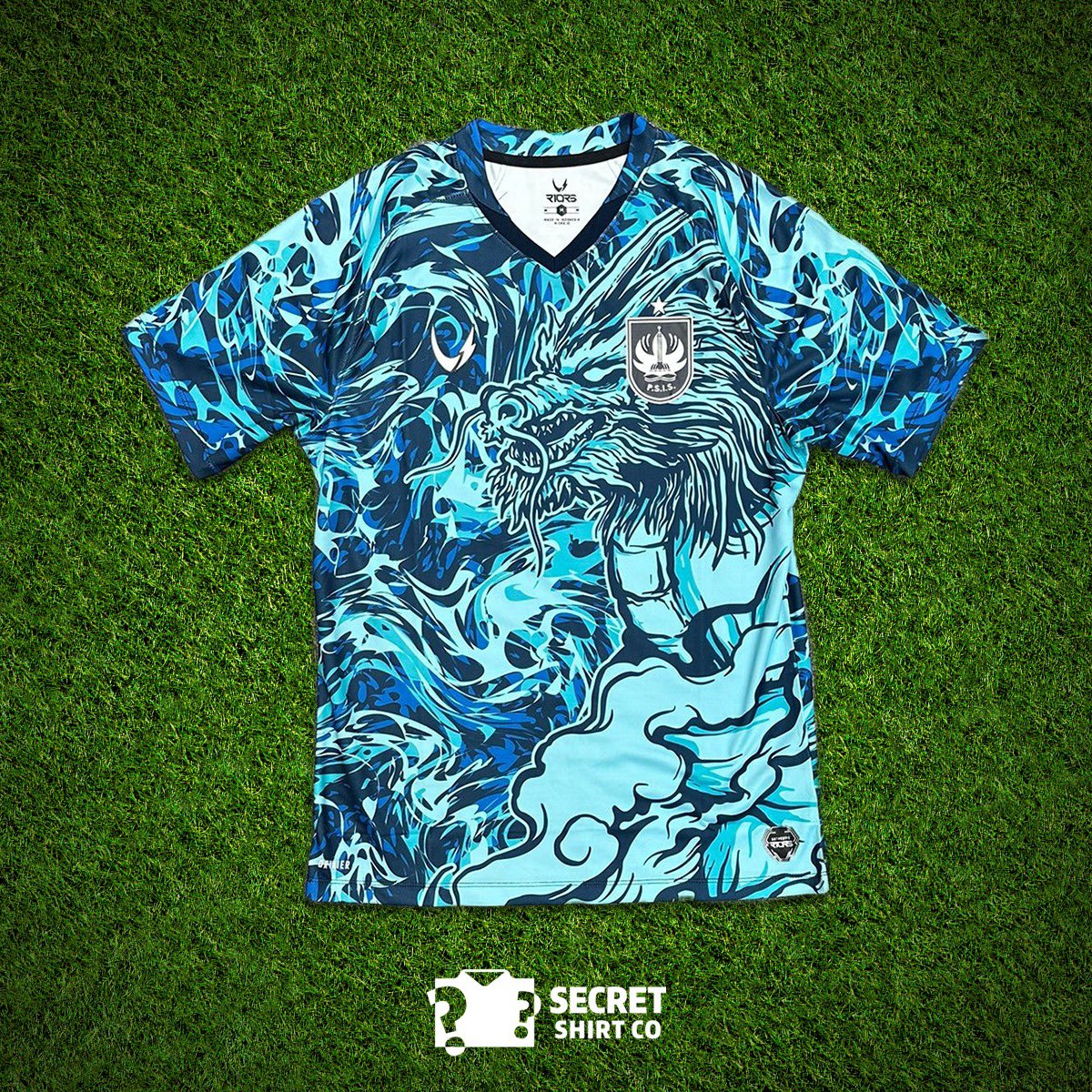 secretshirtco's tweet image. If a goal is scored in the first half of Southampton vs Manchester City we’ll giveaway a SecretShirt.co box 📦

To enter 👇

🔄 Retweet this tweet
🤝 Follow us

Good luck!