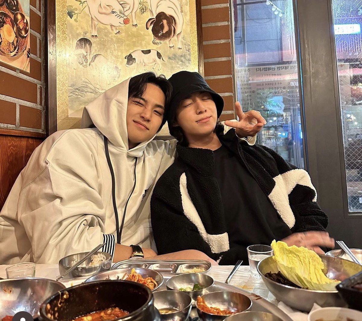 I'M REALLY CRIYING (MY BIAS😭😭😭)