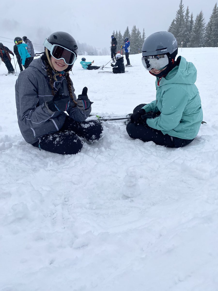 RickySkiTeam's tweet photo. Snow up the mountains #bouncebackday https://t.co/IbqSjm452X