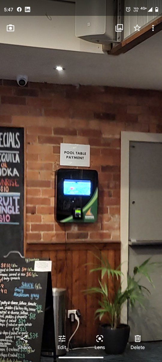 NameThatPub's tweet photo. Problem that didn't need solving https://t.co/GxSMY237ce