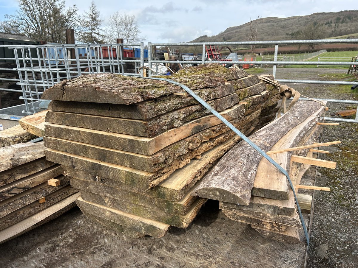 clive4trees's tweet photo. Oak and Elm boards for sale. Contact Clive on 07986 515722. https://t.co/HQAZp5Xy9l