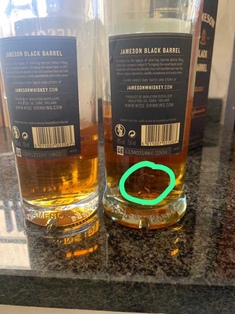 Chizle_12's tweet photo. I had two beers and two double Jamie Black Barrels last night and woke up feeling very messed up. I did a comparison with another bottle I had and spotted these notable differences. @JamesonZAM @sampanakamba please help me understand which is the original to avoid this “headache” https://t.co/JrtLOsIiIq
