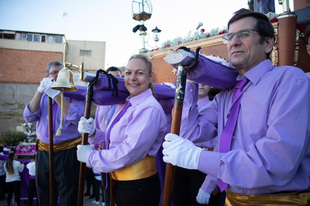 Cucasn's tweet photo. #OrgulloCofrade
Ayer tuve el inmenso honor de hacer de costalera portando el trono de Nuestro Padre Jesús el Nazareno en la tradicional procesión de Viernes Santo de Can Puiggener, todo un referente de la #SemanaSanta sabadellense. https://t.co/uxMsZemuxI