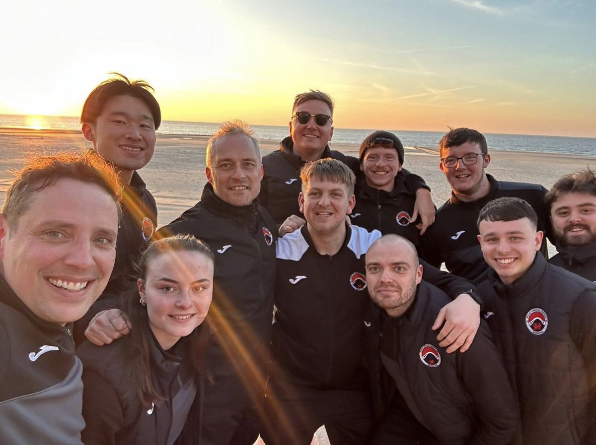 joshedz1's tweet photo. A great tour to Oostende, Belgium this week with @PontyUnitedA - The 14’s won both their games -  5-2 in 🇫🇷&amp; 5-0 in 🇧🇪, a positive way to finish the season off ⚽️ 

Thanks @Benjamin_Slade @LockeOwain for organising a brilliant trip 👊🏻🐉 https://t.co/MclbgoeUzW