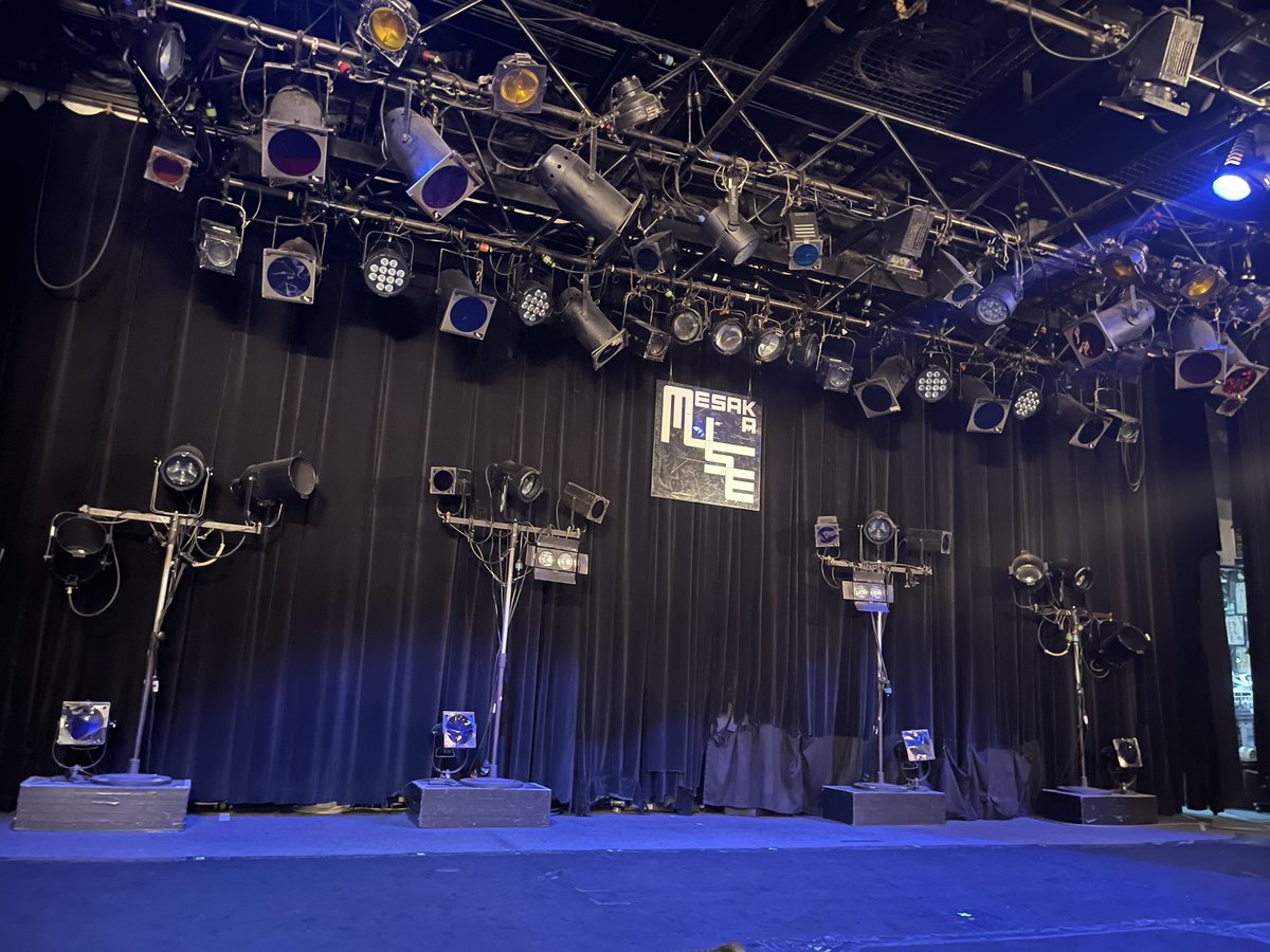 a_k_dempadragon's tweet photo. 間もなく2部。
#SUPERTOURS
#スパベビツアー2023
#スーパーベイビーズ https://t.co/rXg5x682vj