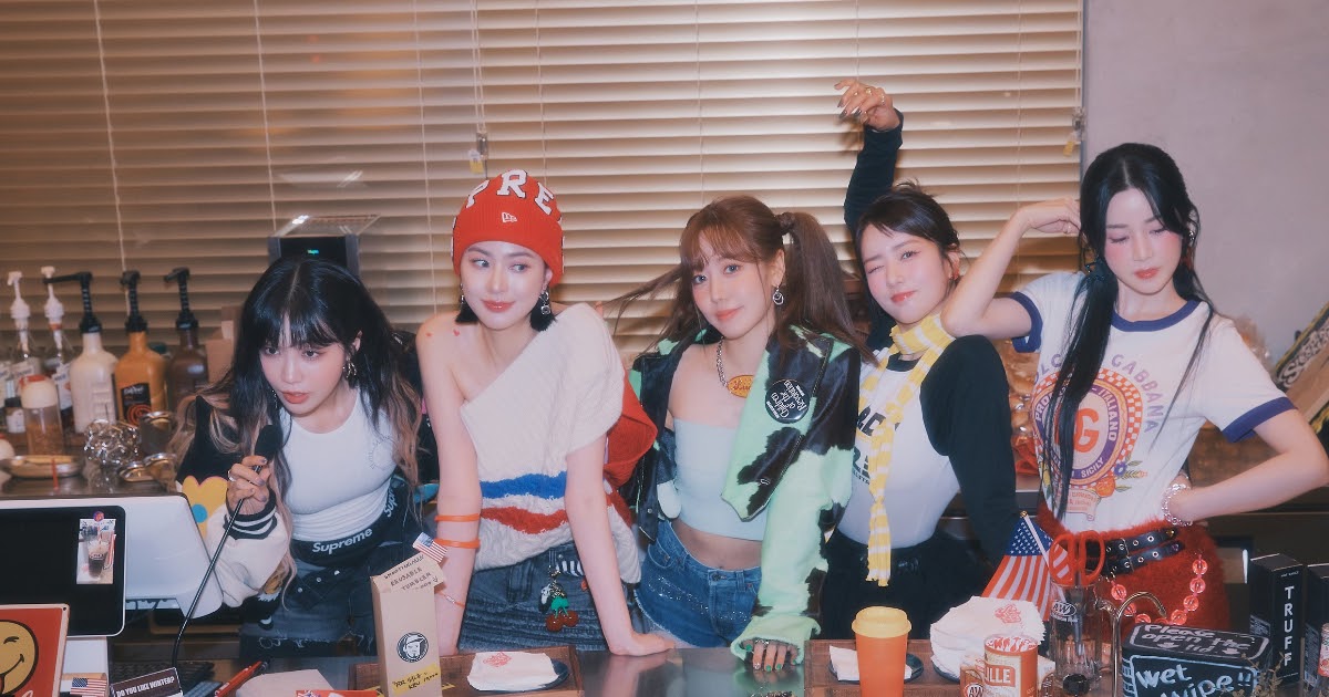 allkpop's tweet photo. #Apink return with "D N D" on 'Show! Music Core'!
https://t.co/A4epVEK0ZJ https://t.co/AgkosbL7ag