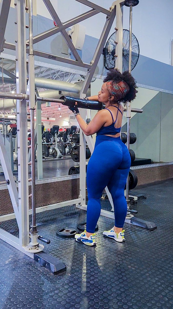 Kamama_Sam's tweet image. No excuses