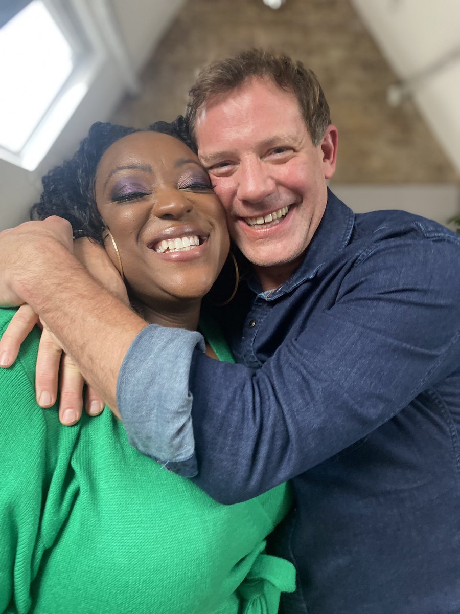 Amanda Ross tweet media