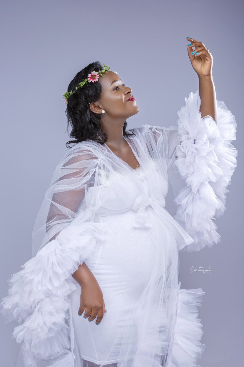 BestEmily5's tweet photo. Happy Easter ☺️
#obusingye bwa Yesu album
#YouTube https://t.co/1MA0VBcegb