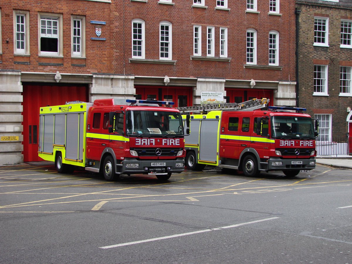 UK Fire Rescue Photos tweet media