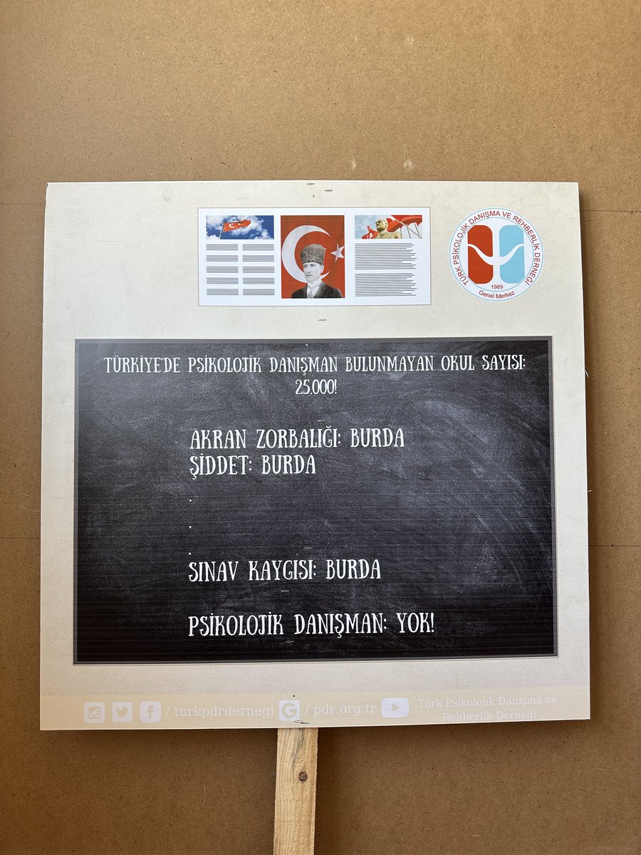 turkpdrtopluluk's tweet photo. Psikolojik Danışmanlar olarak bize verilen sözü hatırlatmak için bugün 13.00da meydanlardayız

Taleplerimiz
PDR Normu güncellenerek her okula psikolojik danışman atansın
Ek 55 bin atama yapılarak atama sayısı 100 bine tamamlansın
@RTErdogan
@prof_mahmutozer
#PDRmeydandaNormNerde https://t.co/xkQKGGXgWI