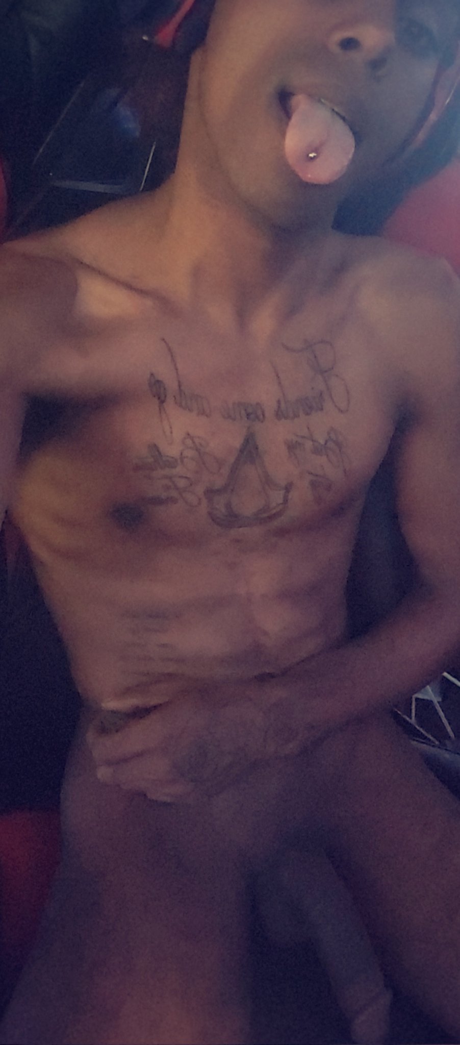 Like an Rt if you like Black Dick😈🍆👀 https://t.co/H3CjIAyhUT