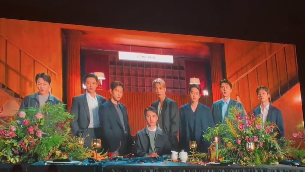 EXO’S VISUALS ARE YOU INSANEE??!!?!!?!??!!?