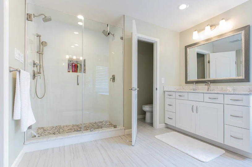 CraftKitchenbth's tweet photo. Do you want to make sure that your bathroom is functional and aesthetically pleasing? Avoid these bathroom remodeling mistakes to have the perfect bathroom of your dream... read more 👇👇👇

https://t.co/gjIyscsQcX https://t.co/wwZe2Nilr9