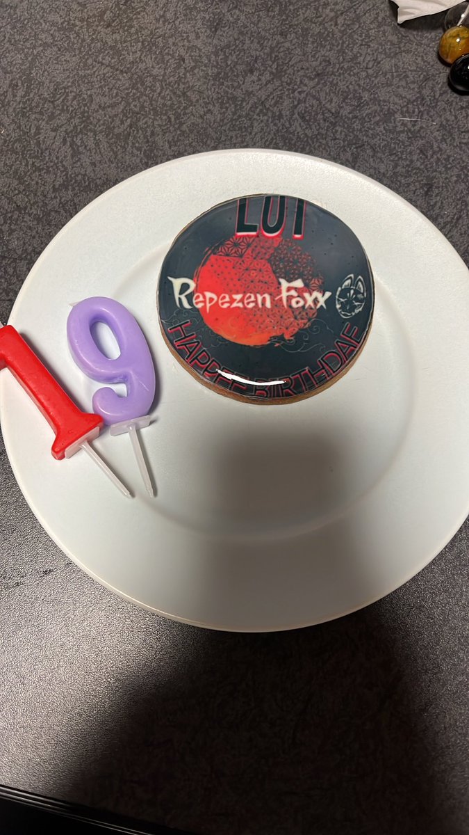 この素材？使ってよかったのかな…
届いてすぐ親が写真撮ってたから何かと思ったらこれでした