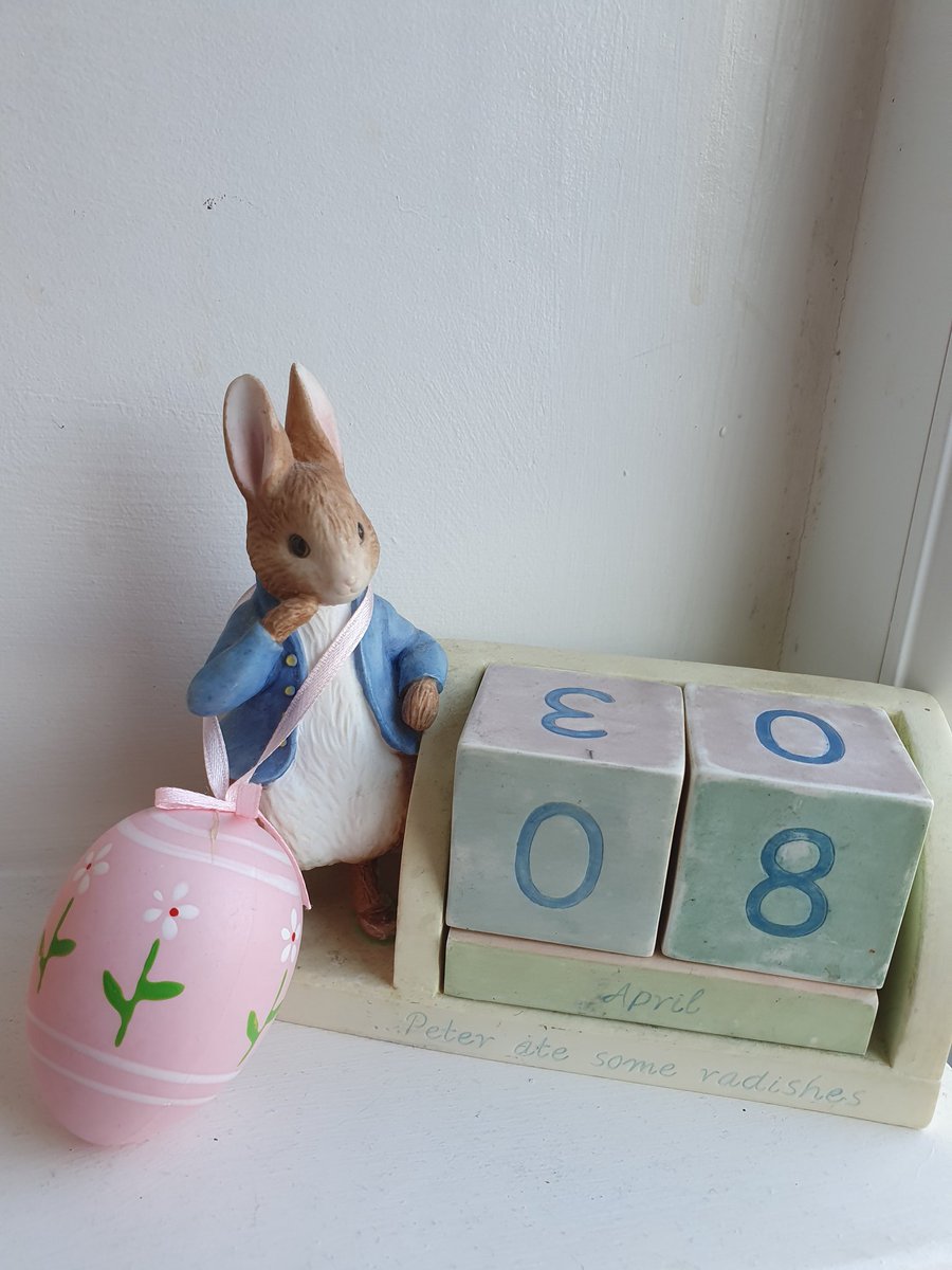claretwiggpeckh's tweet photo. Wishing all colleagues working @32Children @ChildrensFgh #RLINNU #FGHSCBU @UHMBT over the Easter period a very Happy and hopefully peaceful time.... #ThankYou for all you do #TeamCYP #BabyAndChildHealthMatters #AlwaysPlacingPatientsAndCarersFirst https://t.co/51Q4T2tDP4