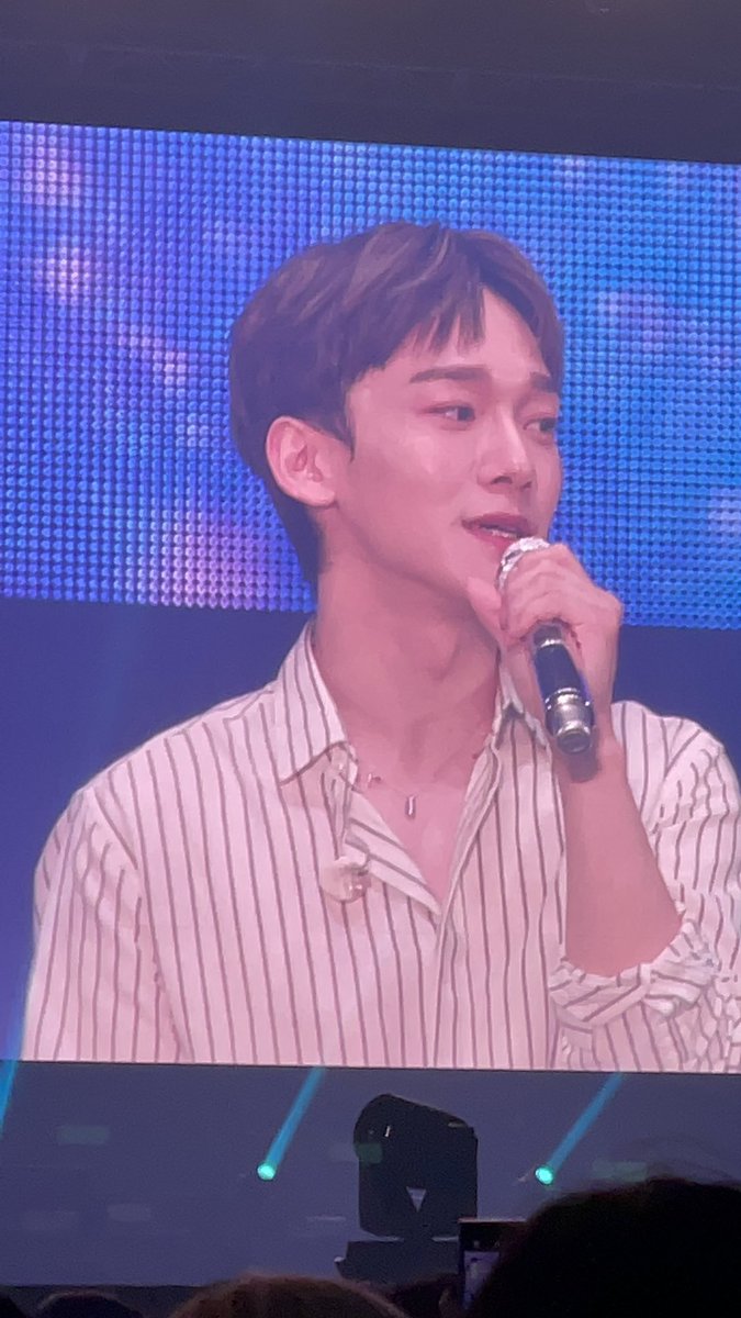 김종대 .. 잘생김 장난 아냐 ㅠㅠㅠㅠㅠ