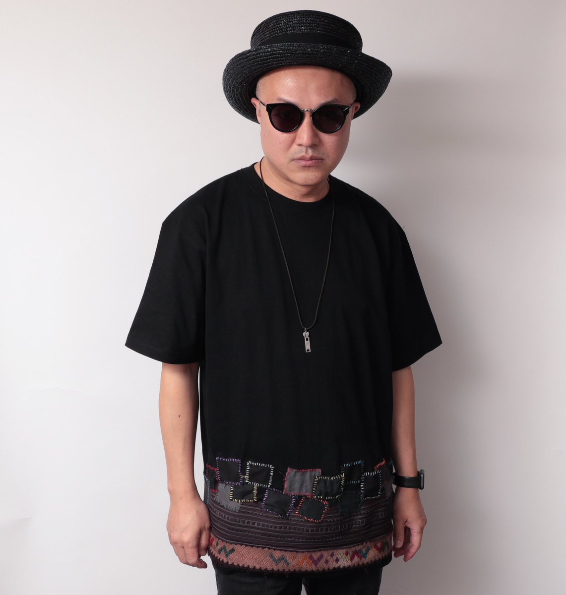 tears_of_swan's tweet photo. TEARS OF SWAN-RAINBOW PATCHWORK T SHIRTSになります!!
本日から店頭、official webshopにてオーダー開始になりますので宜しくお願い致します😊🌈🏬💻

https://t.co/SEjv0Sgv5P
(5月下旬発送開始)

@tears_of_swan 
#tearsofswan 
#rainbow 
#patchwork 
#patchworktshirt 
#tshirt https://t.co/bmn5lx7J8s