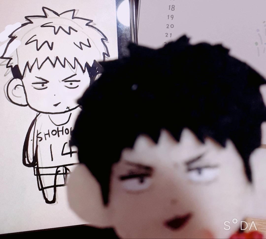 스케치 보다 불량한 표정으로
만들어지는 대만군..