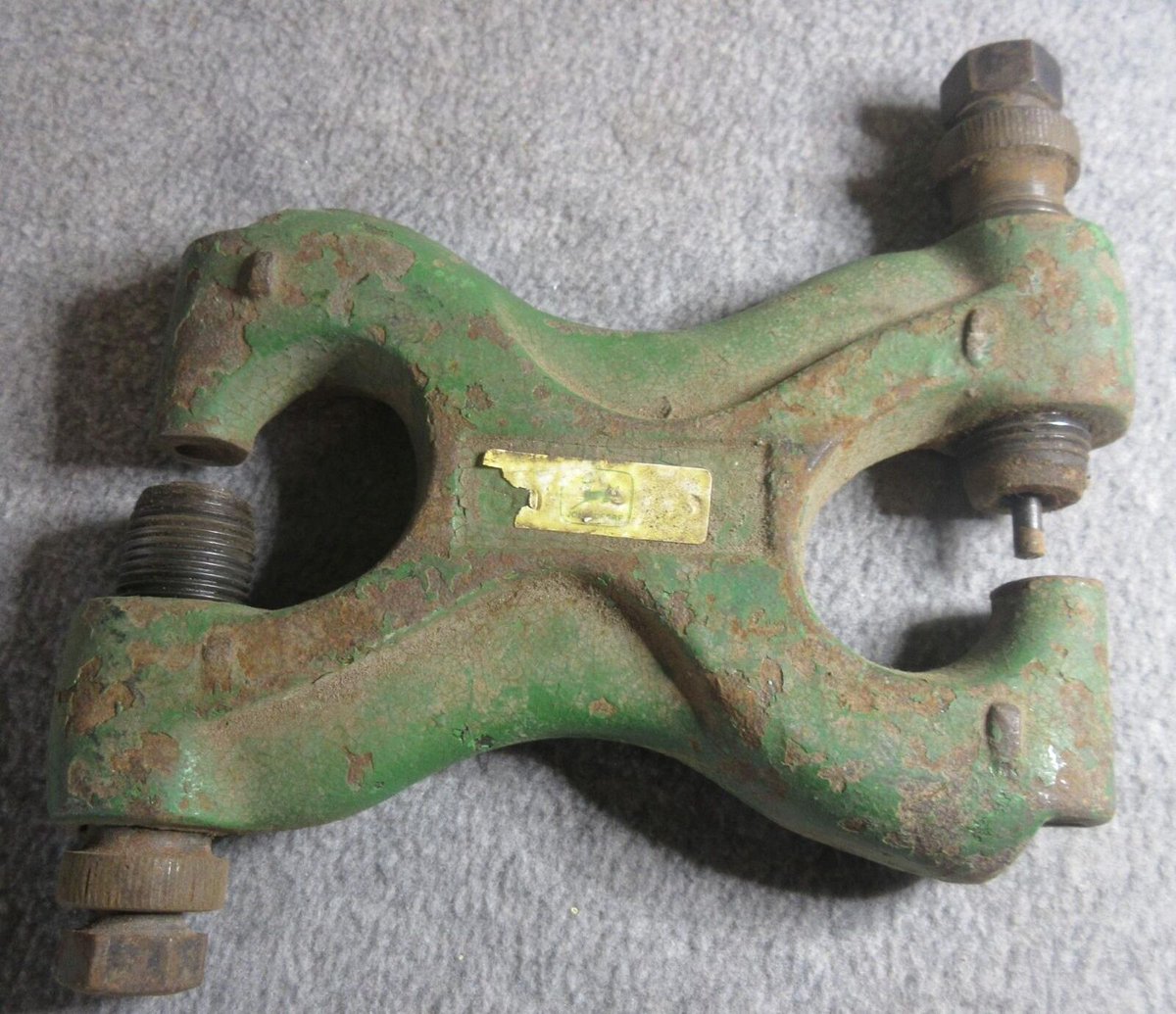 rusticrelics04's tweet photo. JOHN DEERE Riveting Tool SV3001 Rivet Tool Sickle Bar Repair Tool Made In USA https://t.co/dY5Q1tsNfC⦠#eBay via
@eBay
#johndeere #tools #rivet #sicklebar https://t.co/3HFHP8MCvm