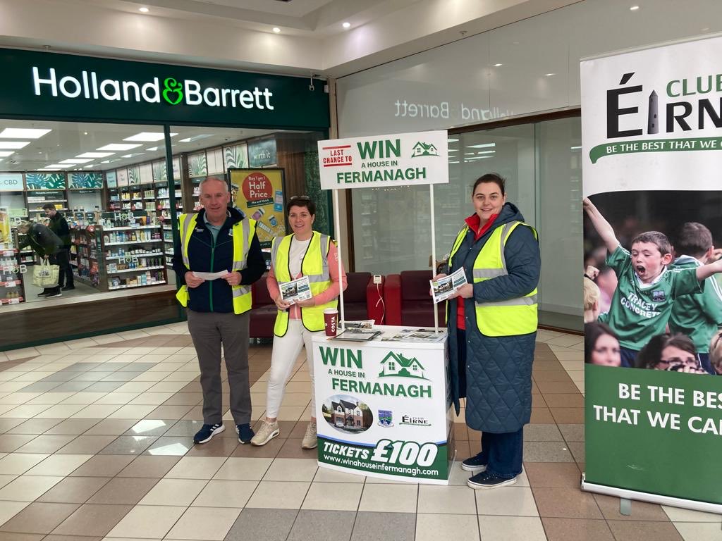 If you are in Erneside today call over to the ⁦<a href="/FirstFermanaghs/">Newtownbutler GAA</a>⁩ volunteers who are selling ⁦<a href="/WinAHouseInFerm/">WIN A HOUSE IN FERMANAGH</a>⁩ tickets.