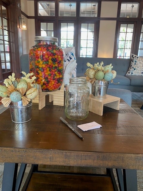 heathbrookapts's tweet photo. Congratulations to our Guess The Jelly Beans Contest Winners! Thank you all for participating.
1st place- Gabriel C. Count was 12 off
1st Place- Bryan C. count was 12 off
2nd Place- Alex J. count was 66 off

#LoveWhereYouLive #WeLoveOurResidents #Ocala #jellybeans https://t.co/d6jEp1tCvd
