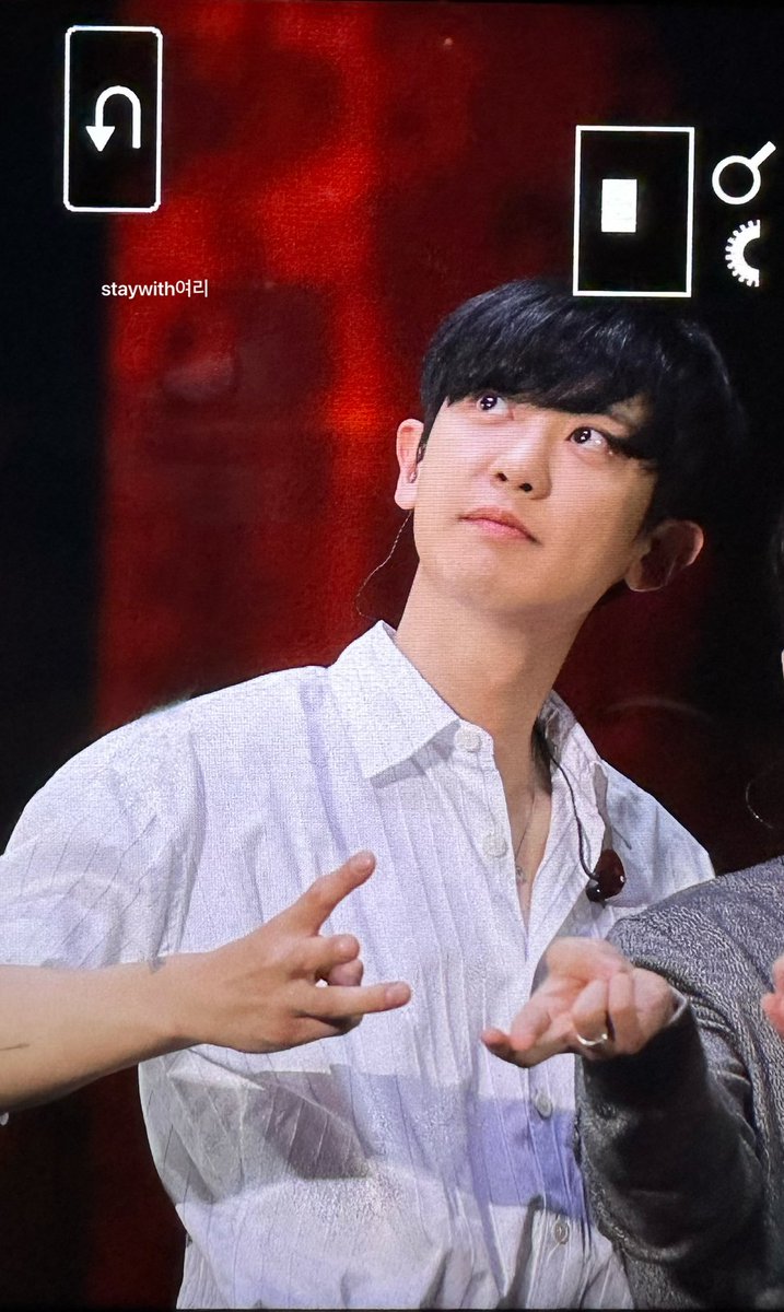 StayWithYeolli tweet media