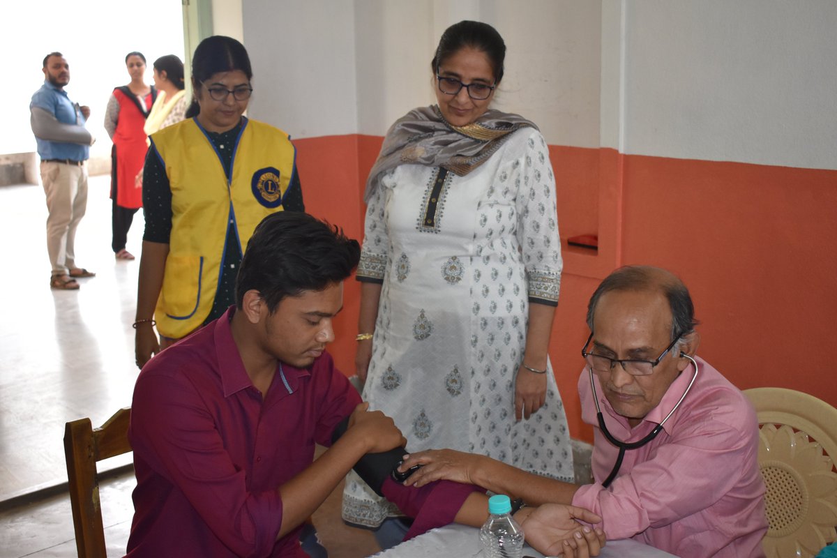 BURNPUR RIVERSIDE SCHOOL CHITTARANJAN tweet media