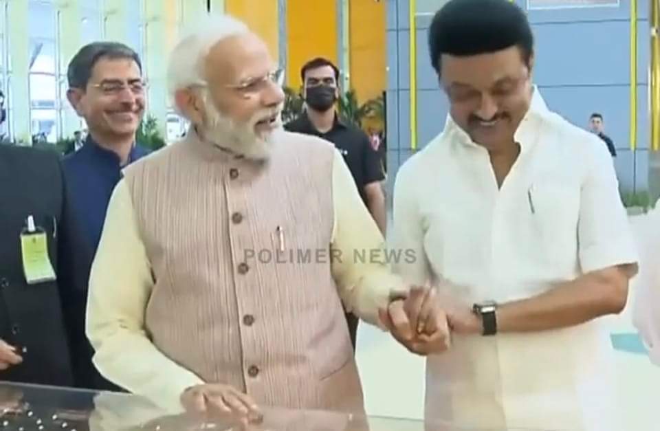 priashakthi's tweet image. ஆளுநர் 👌
#Vanakkam_Modiji