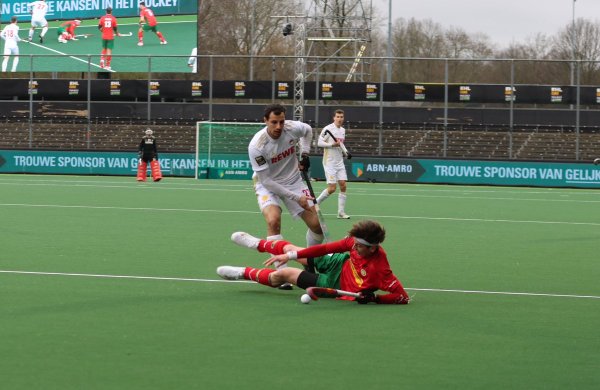 HockeyStyle's tweet photo. Day 2 @EHLHockeyTV https://t.co/NtBQ5u36th
