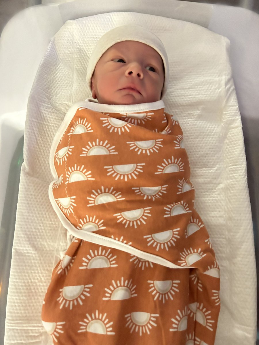OleKingNole's tweet photo. We officially have a baby boy!!! #CooperJames #dadication #FatherAndSon #fatherhood https://t.co/qTEC2ChhdX