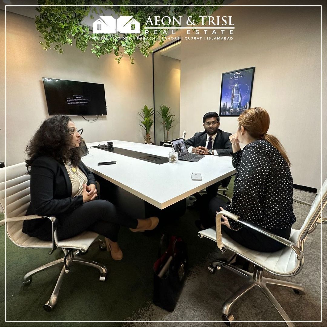 AeonTrisl's tweet photo. Highlights from DAMAC Suhoor Open House organized by @AeonTrisl on the 7th April at DAMAC Hills Estate Sales Centre.
The event was a success, providing attendees with the opportunity to explore latest luxury projects and properties by DAMAC 🇦🇪

#DamacSalesEvent #salesevent https://t.co/t6x2y5xhvs
