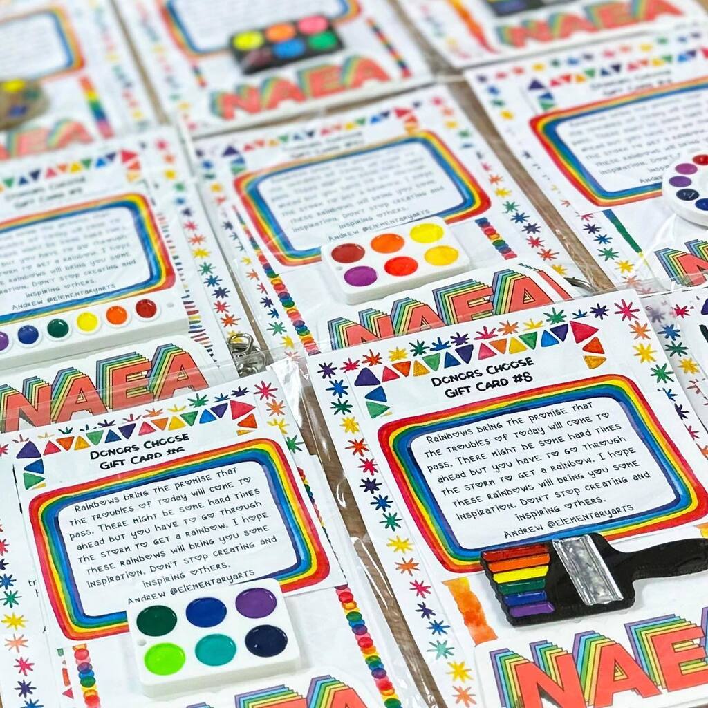 Elementaryarts's tweet photo. Hello, my fellow art aficionados!  I'm excited to announce a scavenger hunt giveaway at the National Art Education Association conference in San Antonio, Texas!  The prize includes some rainbow 3D printed art supply keychains, NAEA stickers I made, and ten DonorChoose gift c… https://t.co/UZBmiggHE1