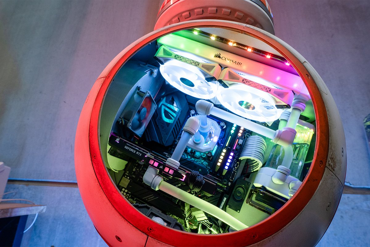 CORSAIR's tweet photo. This BB8 build is out of this galaxy! 🌌 Would be a perfect build for #StarWarsCelebration 💛

🛠 Build by @nategentile7 https://t.co/3xBMAtpexP