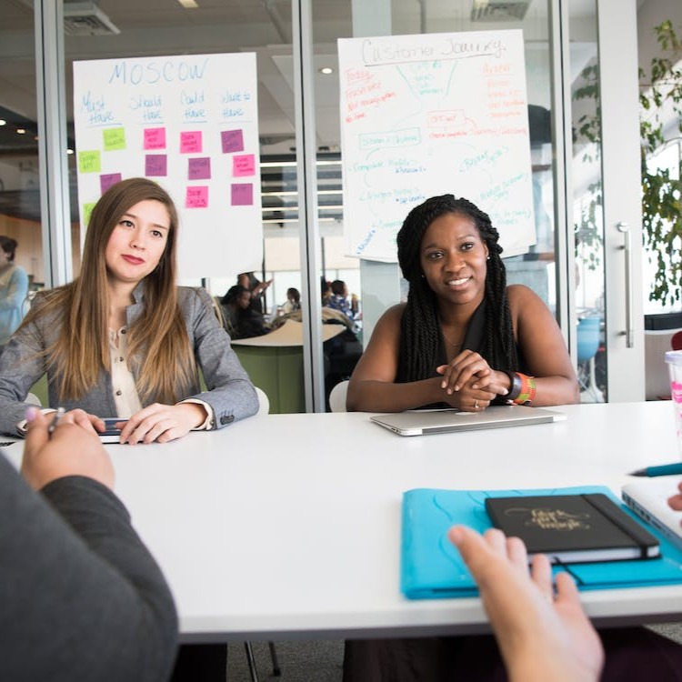 Adapt and thrive in today's challenging business landscape with Lori Howard Coaching. Our executive leadership training will teach you the agility and adaptability needed to overcome obstacles and reach new heights. 

Don't wait, visit: bit.ly/3PBdaBP 

#Agility #CEO