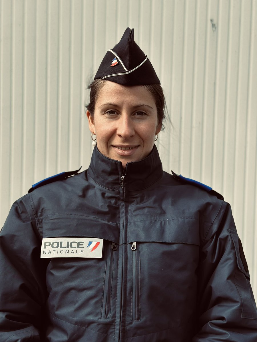 👮🏻‍♀️ 𝑰𝑵𝑺𝑷𝑬𝑪𝑻𝑬𝑼𝑹 𝑪𝑶𝑳𝑶𝑴𝑩𝑶, Saison 2 ! 

Honorée de faire partie de l’Équipe <a href="/PoliceNationale/">Police nationale</a> représentée par 63 athlètes. 

🙏 <a href="/policenationale/">Police nationale</a> - <a href="/agence_du_sport/">Agence nationale du Sport</a> - <a href="/fedfranceski/">FFS - Fédération Française de Ski</a> 🙏

#police #policenationale #sport #biathlon #olympics #columbo #ski